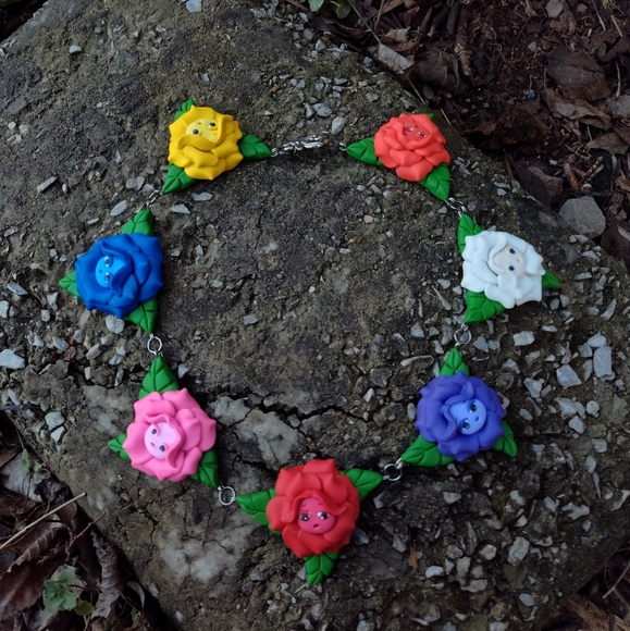 🌺The🥀Talking🌹Flowers 🌼🌸Necklace - Picture 1 of 10